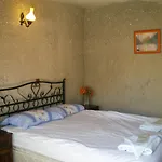 Hotell Nature Park Cave 2*