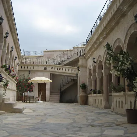 Nature Park Cave Гореме