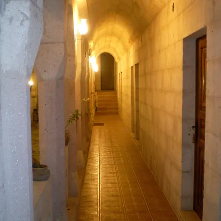 Nature Park Cave Гореме