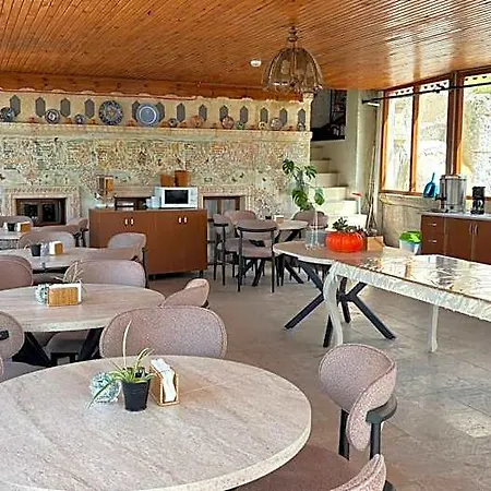 Hotel Nature Park Cave 2*