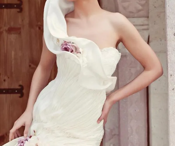 Nature Park Cave Hotel 2*